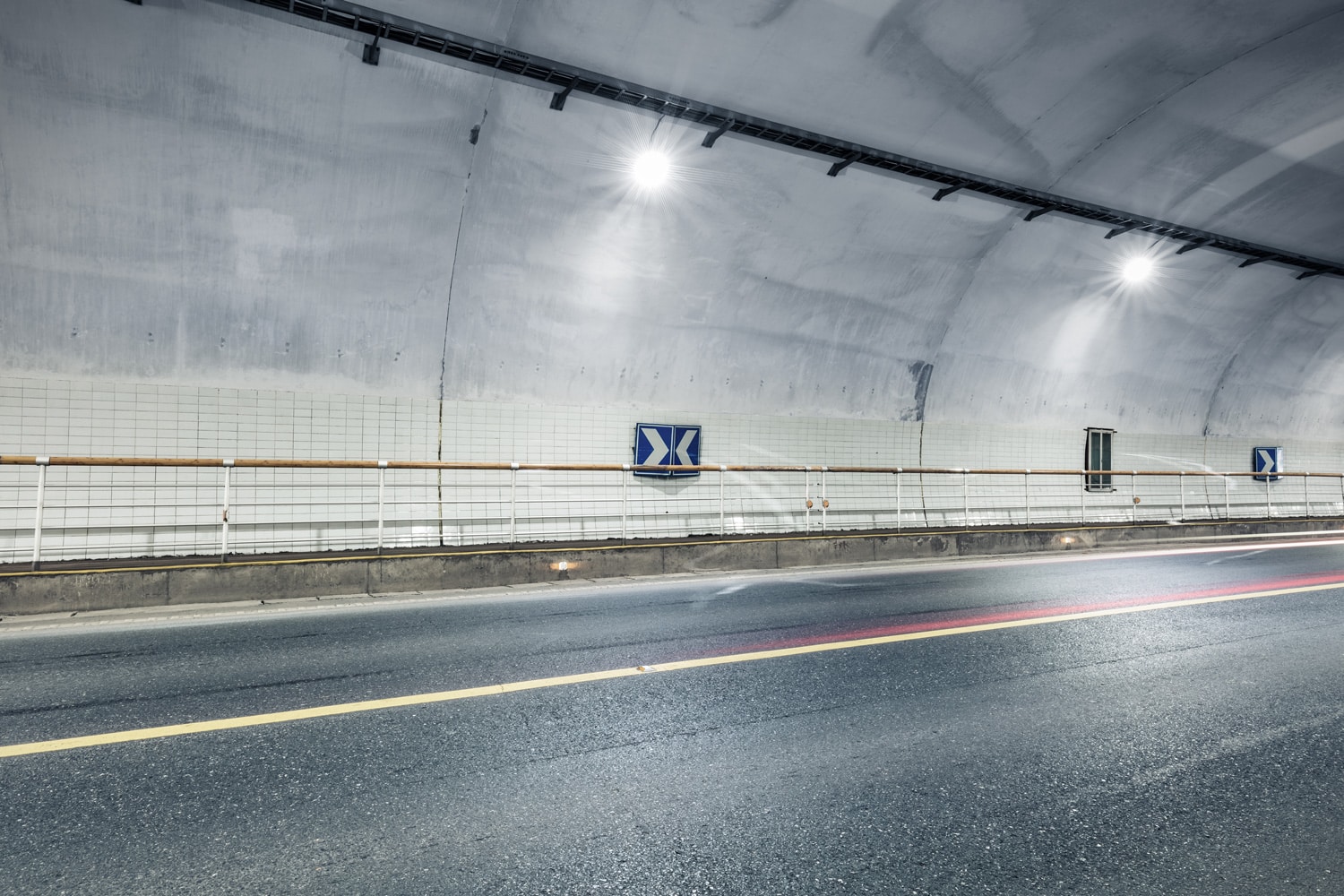 Effektiv frostsikring av tunnel beskytter mot vanninntrenging og frostskader i norske tunnelprosjekter.